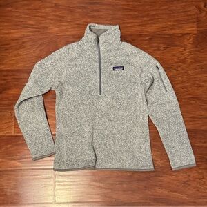 NWOT Patagonia Gray Women’s Sweatshirt